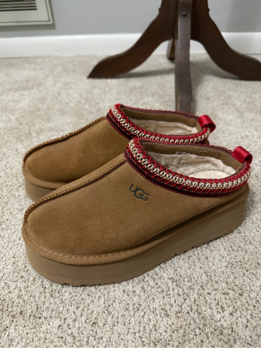 UGG Tasman Platform